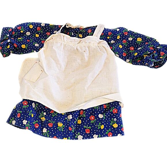 9" Vintage Raggedy Ann Dress With a White Pinafore ~ Original Outfit - Picture 1 of 6